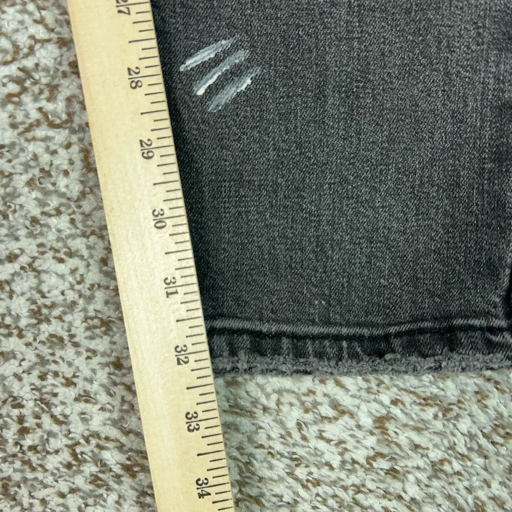 Levis 510 Jeans Mens 32x34 Gray Skinny Stretch Denim Distressed Charcoal Paint